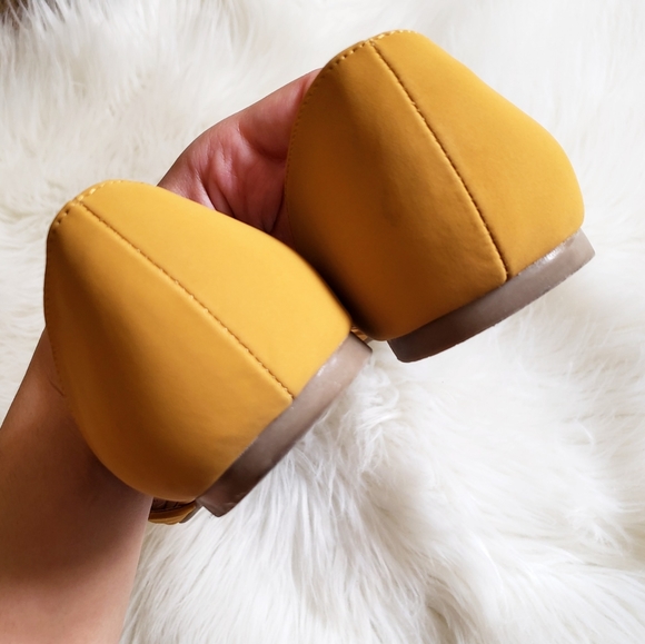 **SOLD** Madden Girl Yellow Lasercut D'orsay Flats - Picture 8 of 10